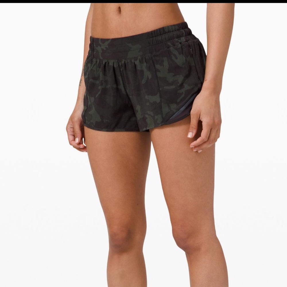 ISO!!!! Camo hotty hot lululemon shorts! Size 6!!!